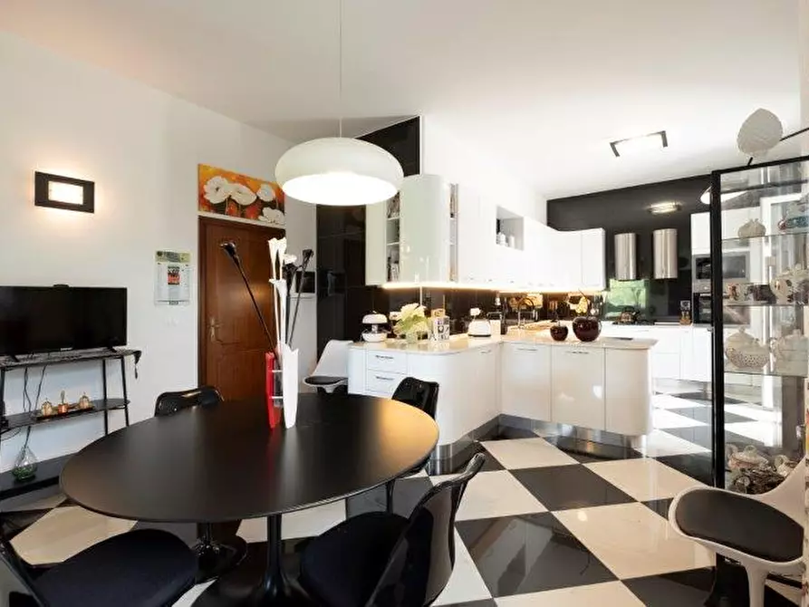 Immagine 13 di Villa in vendita  in via del parco a Pianoro