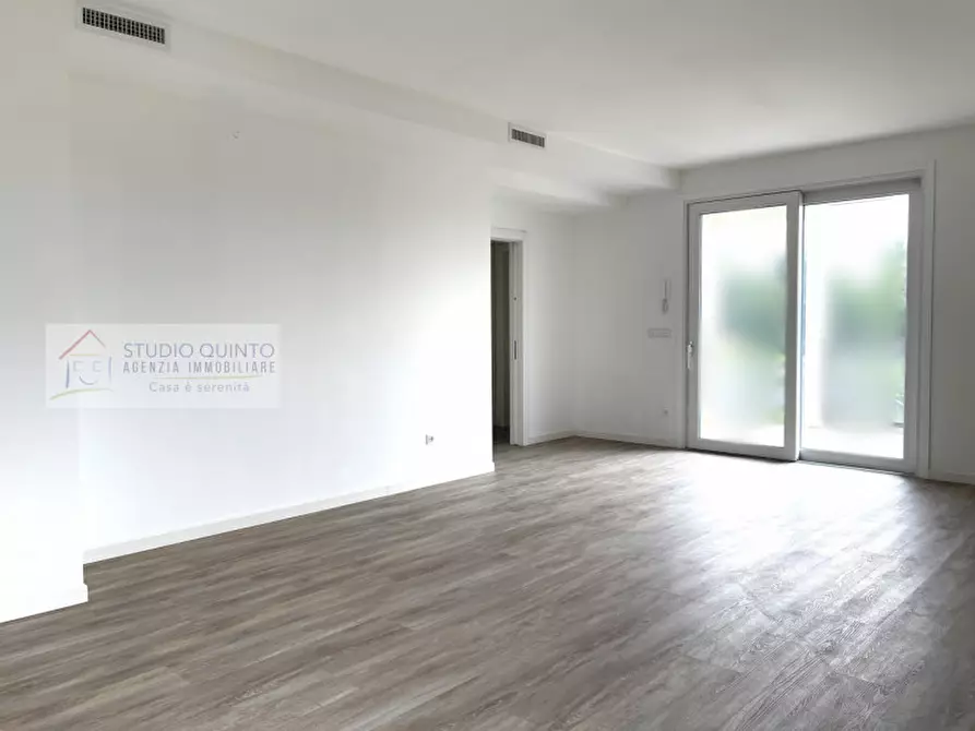 Immagine 10 di Appartamento in vendita  a Zero Branco