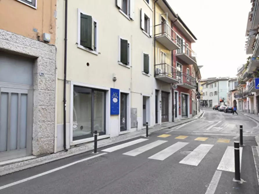 Immagine 1 di Attività commerciale in vendita  in Citella 25 a Bussolengo