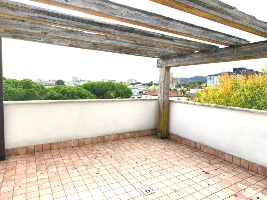 Immagine 26 di Attico in vendita  in via Roma a Montegrotto Terme