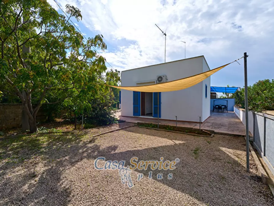Immagine 1 di Villa in vendita  in Litoranea Gallipoli Leuca a Taviano