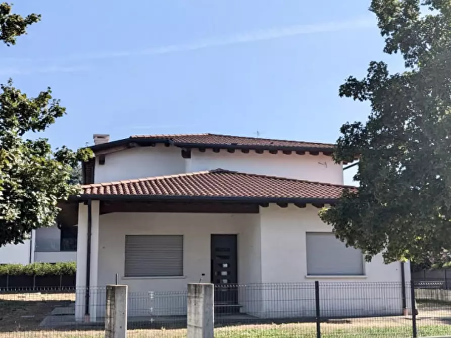 Immagine 1 di Casa indipendente in vendita  in via Dante a Piombino Dese