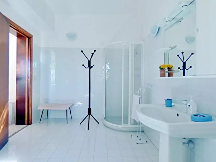 Immagine 37 di Rustico / casale in vendita  in FORTO a Fasano