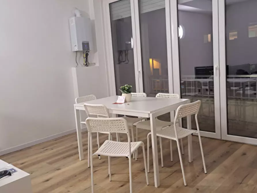 Immagine 9 di Camera in affitto  in VIA DOGANA a Trento