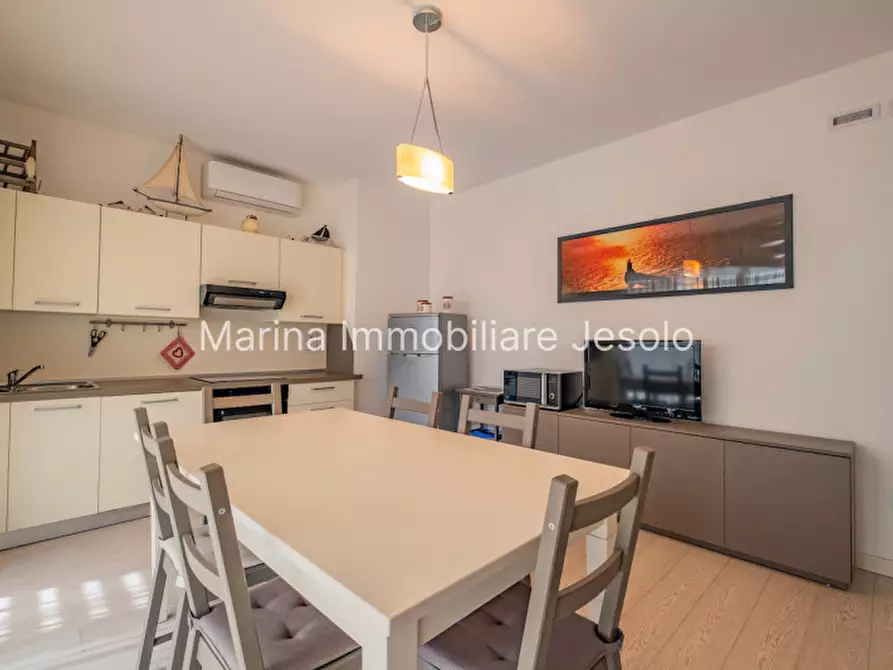 Immagine 9 di Appartamento in vendita  in Piazza Mazzini a Jesolo