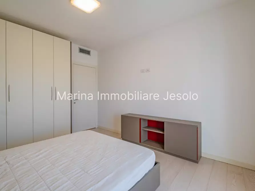 Immagine 18 di Appartamento in vendita  in Piazza Mazzini a Jesolo