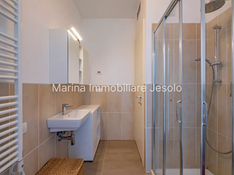 Immagine 20 di Appartamento in vendita  in Piazza Mazzini a Jesolo