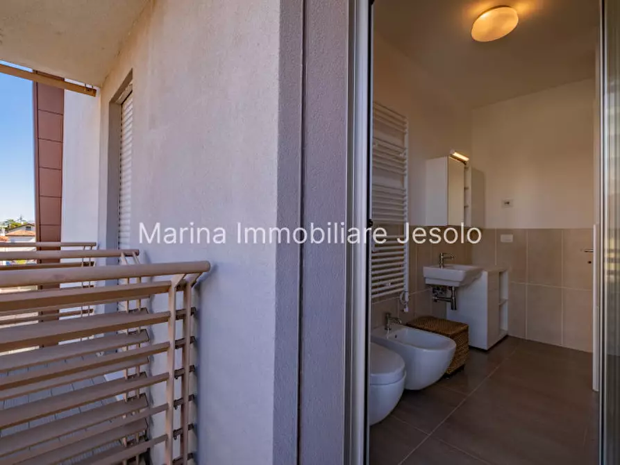 Immagine 22 di Appartamento in vendita  in Piazza Mazzini a Jesolo