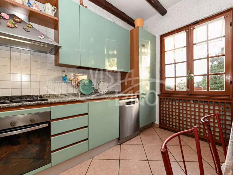 Immagine 10 di Villa in vendita  in Via Manzoni, 25 a Proserpio