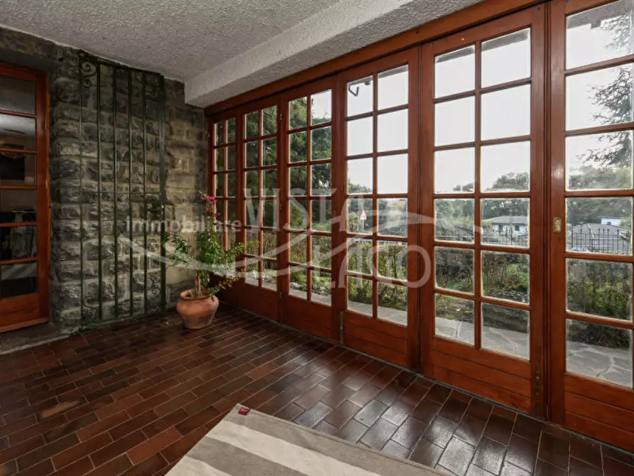 Immagine 28 di Villa in vendita  in Via Manzoni, 25 a Proserpio