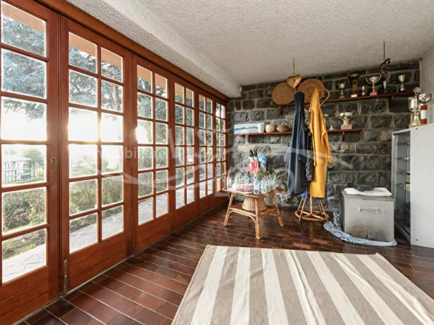 Immagine 29 di Villa in vendita  in Via Manzoni, 25 a Proserpio