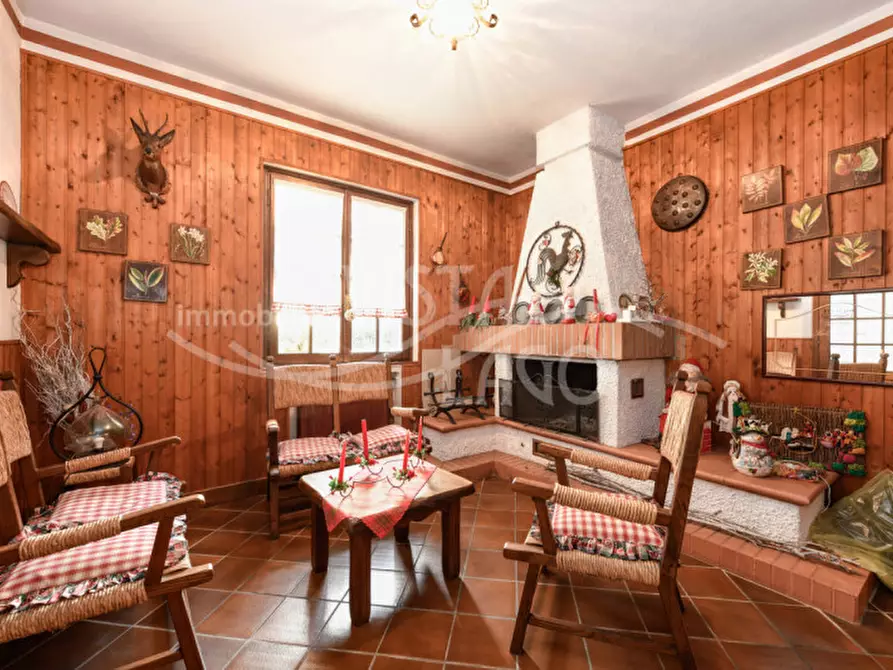 Immagine 34 di Villa in vendita  in Via Manzoni, 25 a Proserpio