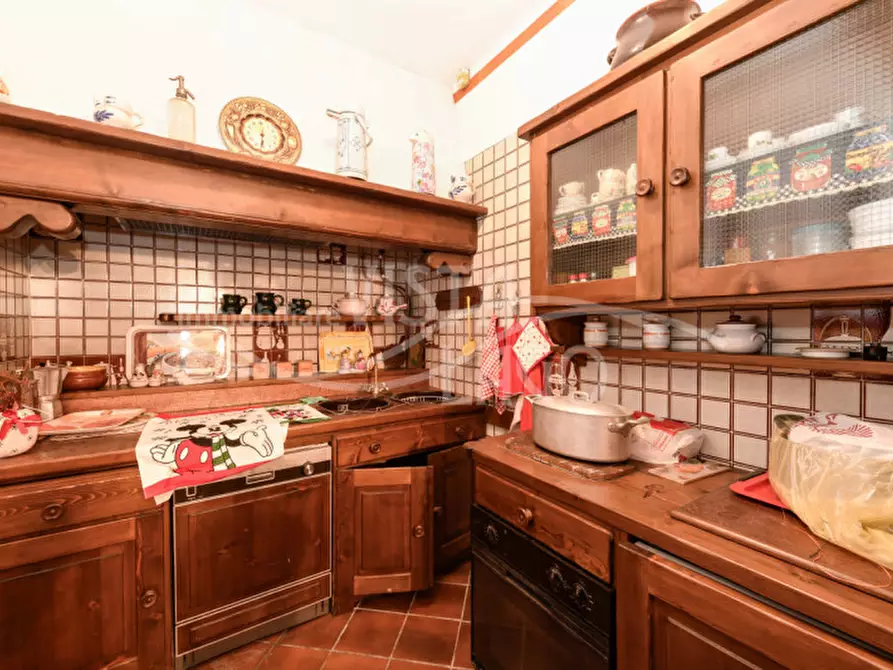 Immagine 35 di Villa in vendita  in Via Manzoni, 25 a Proserpio