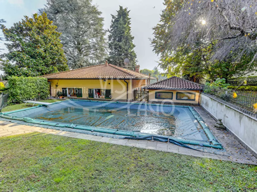 Immagine 40 di Villa in vendita  in Via Manzoni, 25 a Proserpio