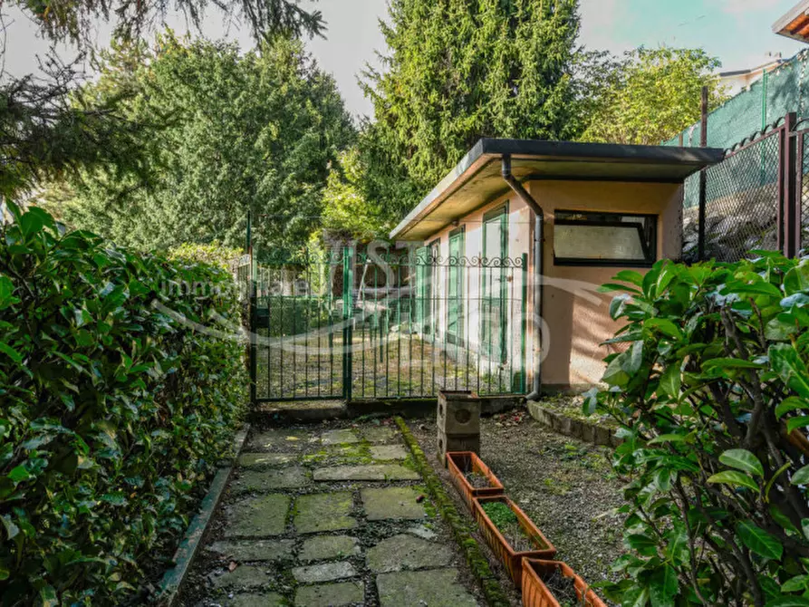 Immagine 45 di Villa in vendita  in Via Manzoni, 25 a Proserpio
