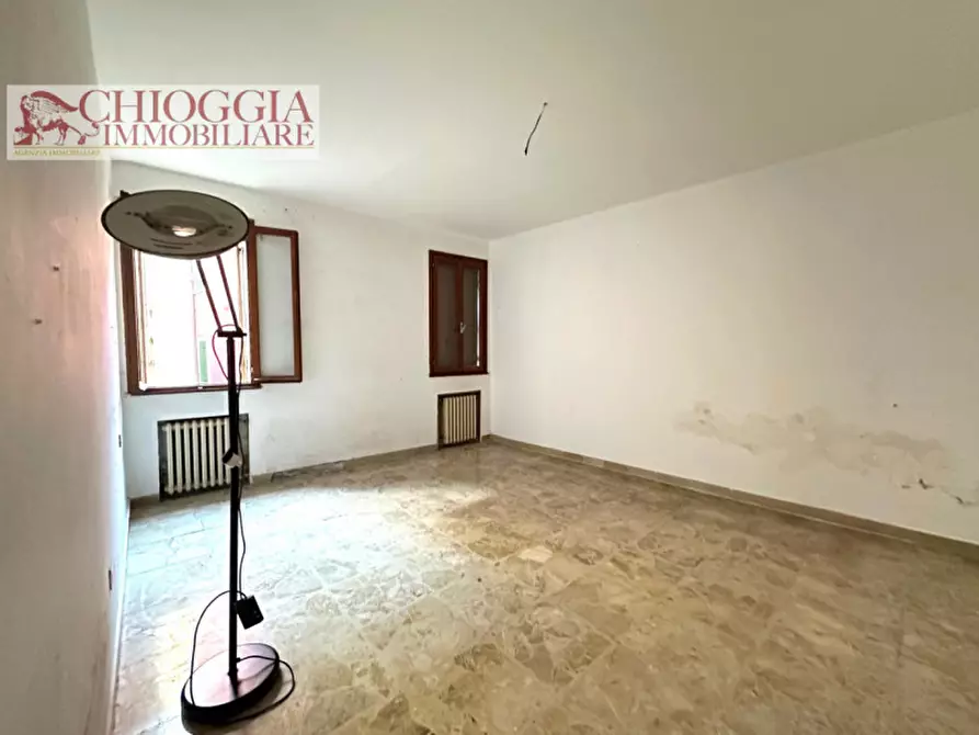 Immagine 10 di Casa indipendente in vendita  in calle manfredi a Chioggia