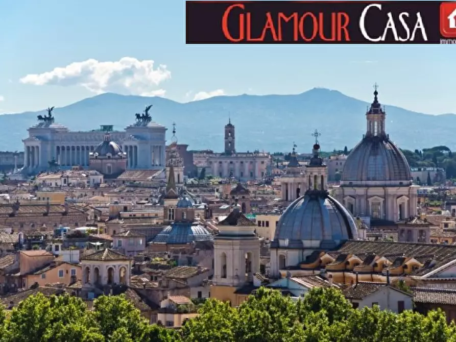 Immagine 5 di Attico in vendita  a Roma