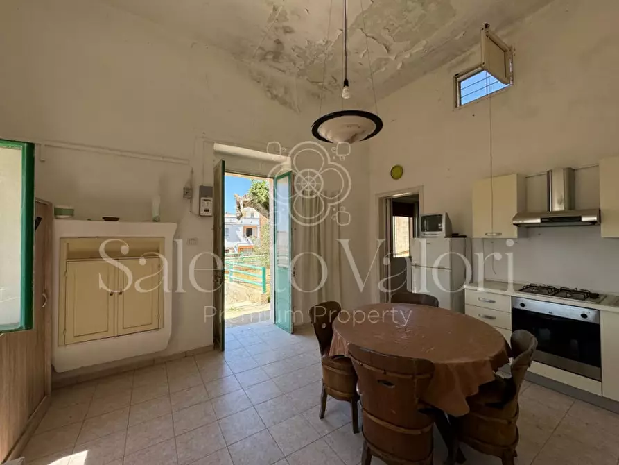 Immagine 12 di Casa indipendente in vendita  in Via Savoia 108 a Tuglie