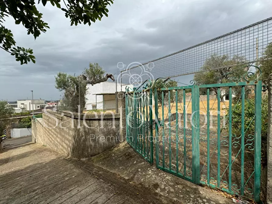 Immagine 35 di Casa indipendente in vendita  in Via Savoia 108 a Tuglie