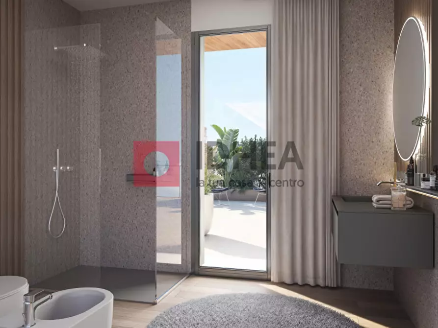 Immagine 14 di Appartamento in vendita  in via Sant'Artemio a Treviso