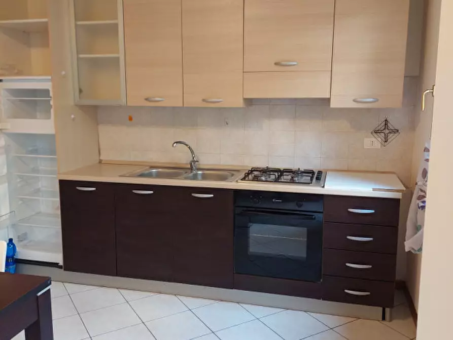 Immagine 7 di Appartamento in vendita  in via manin 1 a Schio