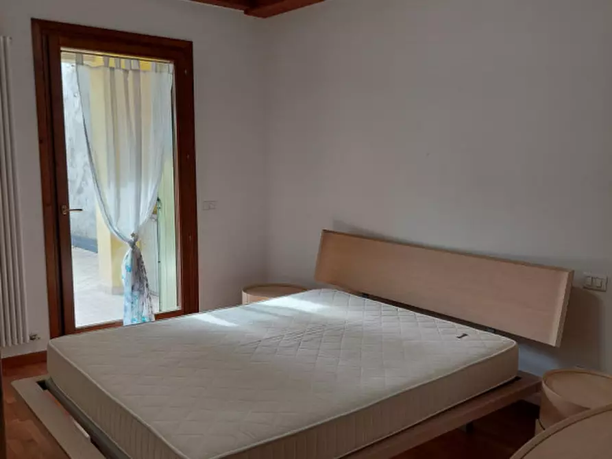 Immagine 12 di Appartamento in vendita  in via manin 1 a Schio