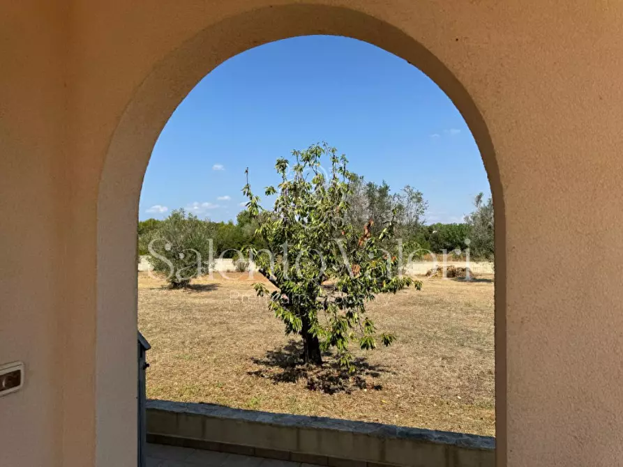 Immagine 7 di Villa in vendita  in Strada Provinciale Neviano - Tuglie S.n.c. a Tuglie