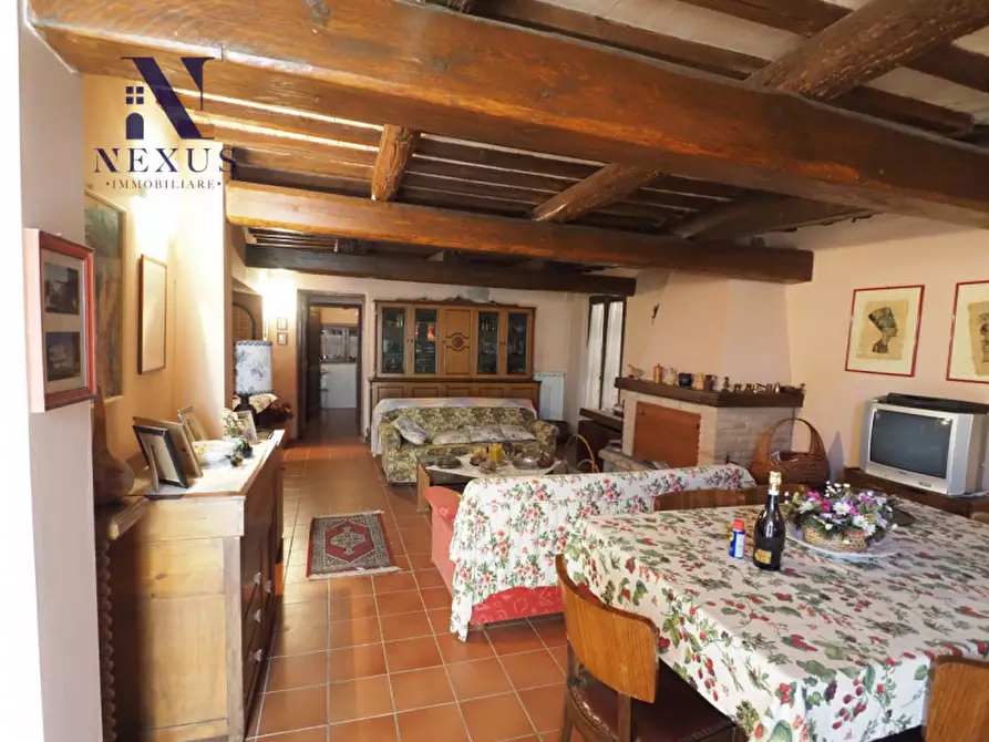 Immagine 12 di Rustico / casale in vendita  a Mondavio