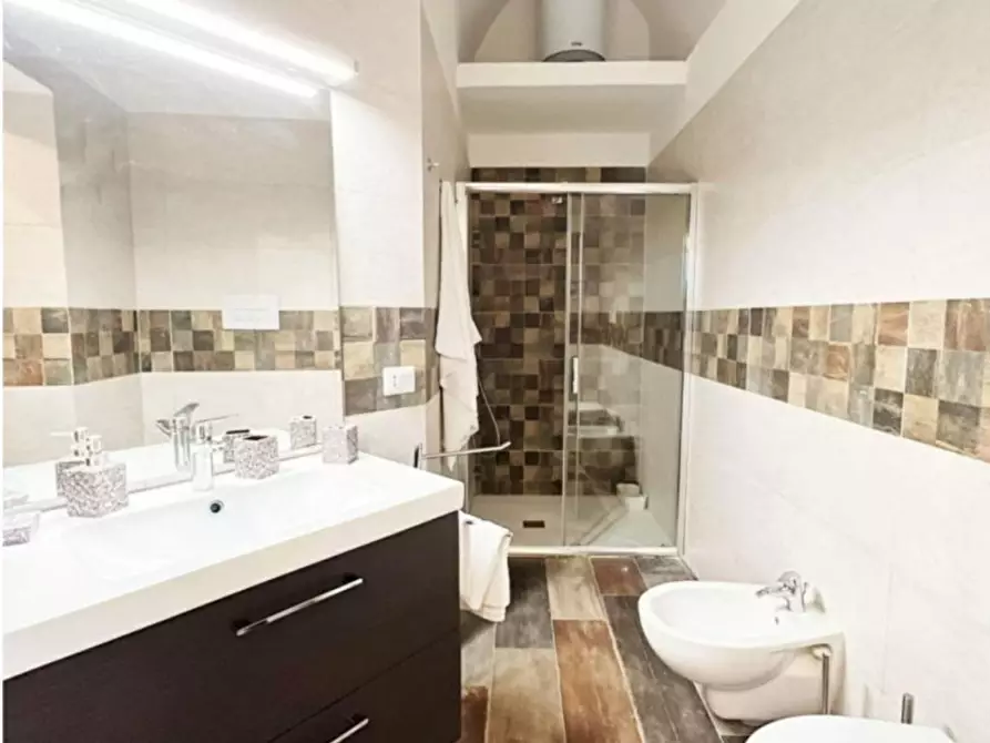 Immagine 2 di Appartamento in affitto  in Via Paladino a Napoli