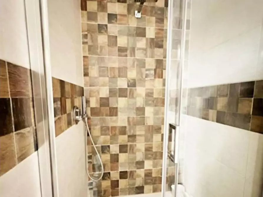 Immagine 3 di Appartamento in affitto  in Via Paladino a Napoli