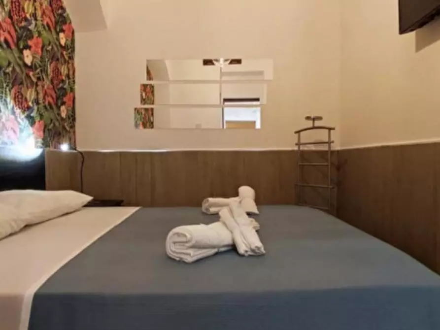 Immagine 4 di Appartamento in affitto  in Via Paladino a Napoli