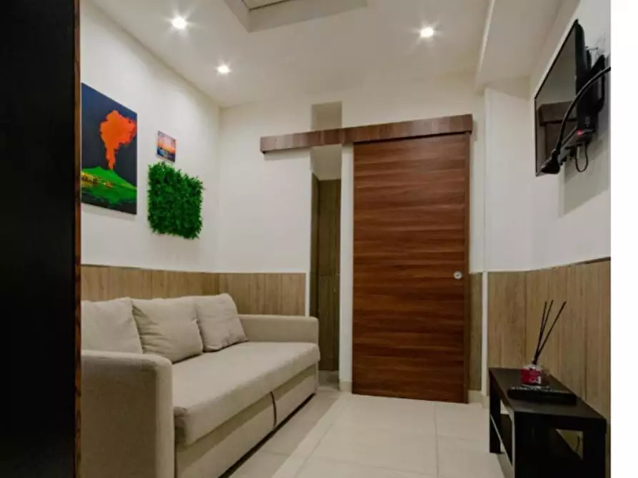 Immagine 24 di Appartamento in affitto  in Via Paladino a Napoli