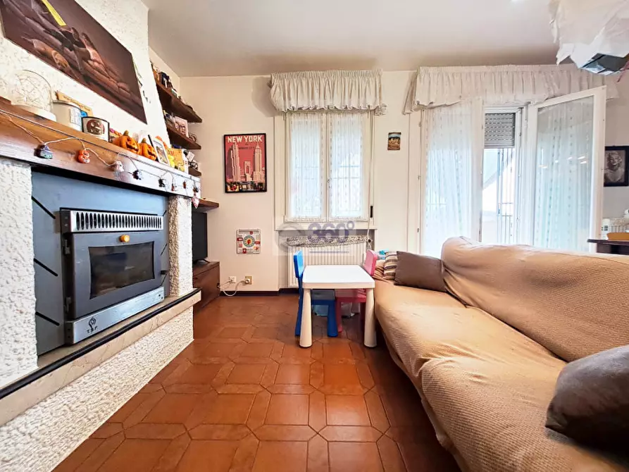 Immagine 8 di Appartamento in vendita  in Via Gorizia a Ospitaletto