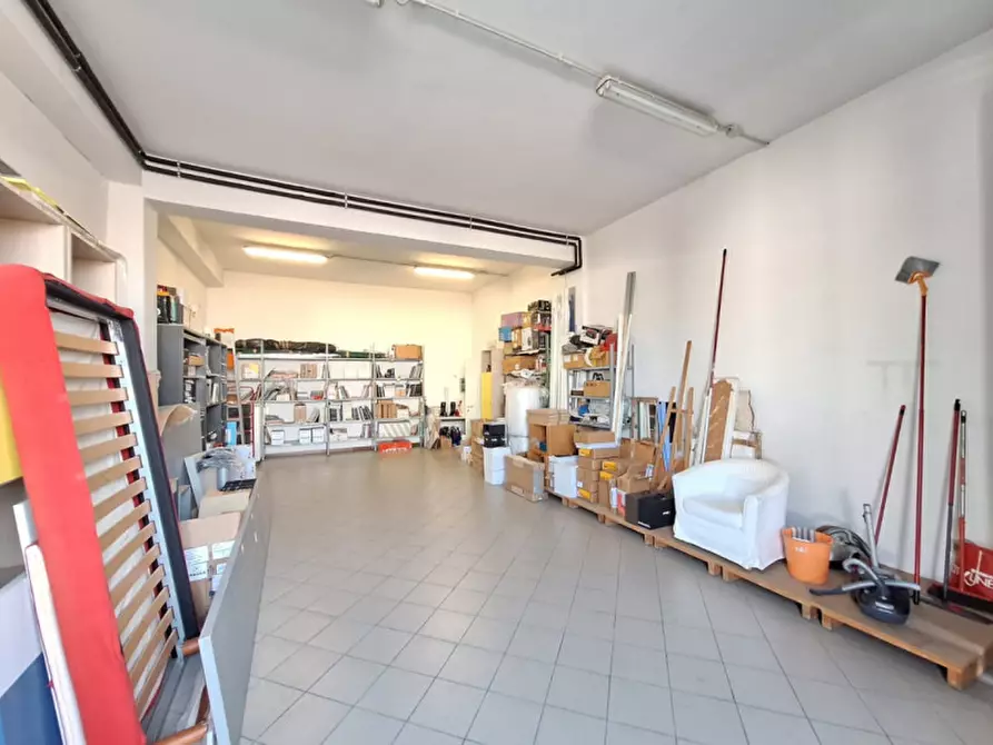 Immagine 13 di Ufficio in affitto  in Via Luigi Einaudi a Rovigo