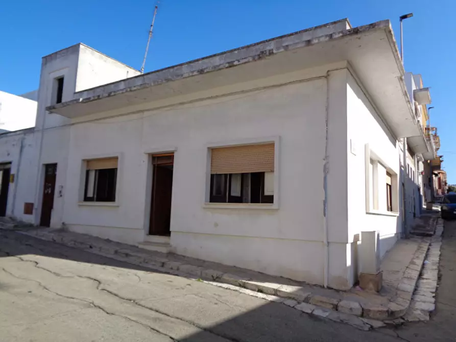 Immagine 4 di Casa indipendente in vendita  in Via Savoia a Matino