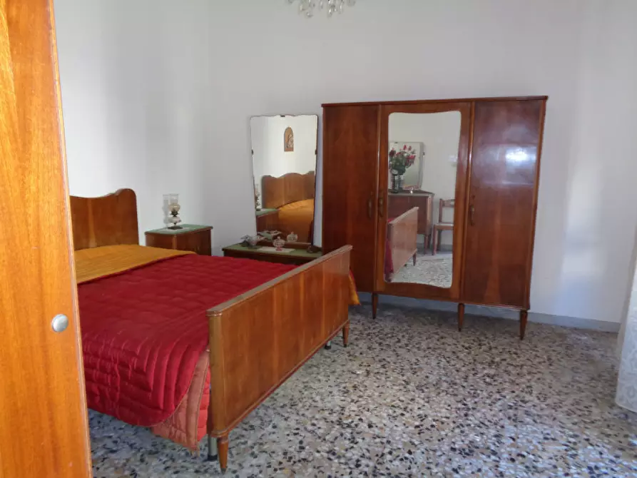 Immagine 9 di Casa indipendente in vendita  in Via Savoia a Matino