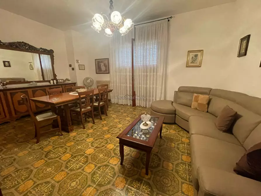 Immagine 15 di Appartamento in vendita  a Modica