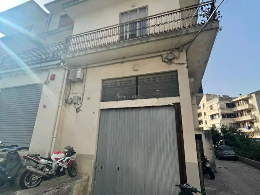 Immagine 30 di Appartamento in vendita  a Modica