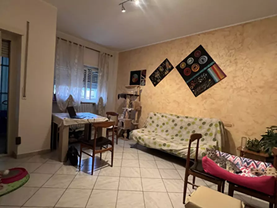 Immagine 1 di Appartamento in vendita  in via primule 36 a Torino