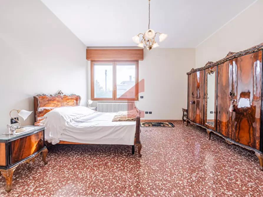 Immagine 43 di Casa trifamiliare in vendita  in Via Seletti a Fontanellato