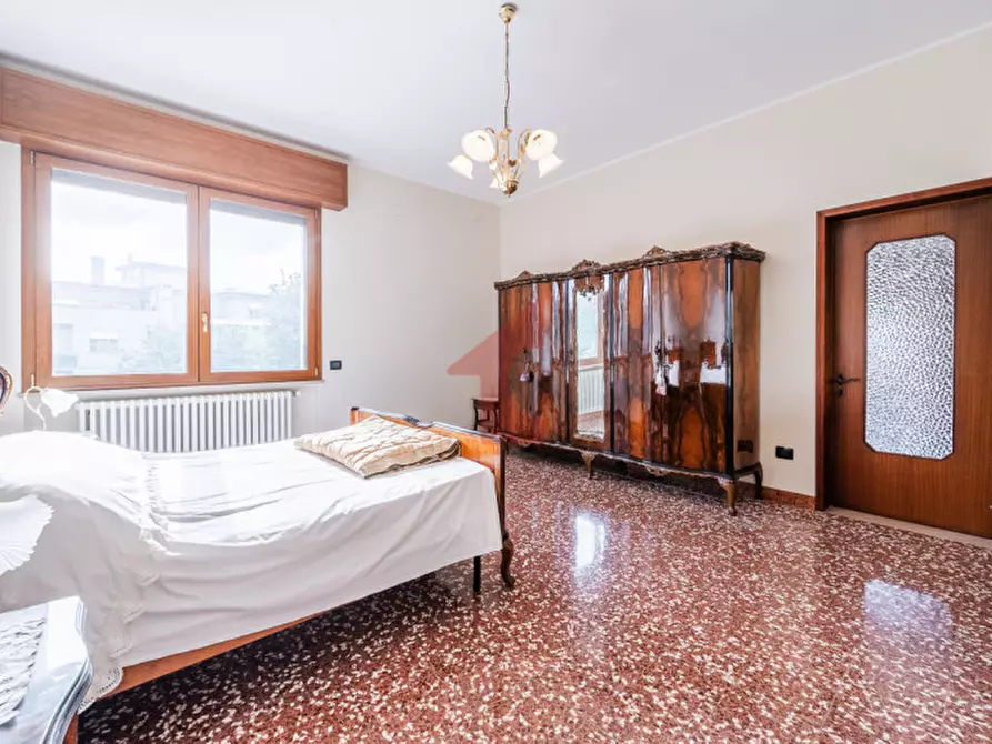 Immagine 47 di Casa trifamiliare in vendita  in Via Seletti a Fontanellato