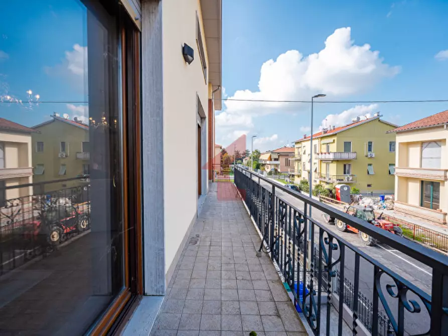 Immagine 80 di Casa trifamiliare in vendita  in Via Seletti a Fontanellato