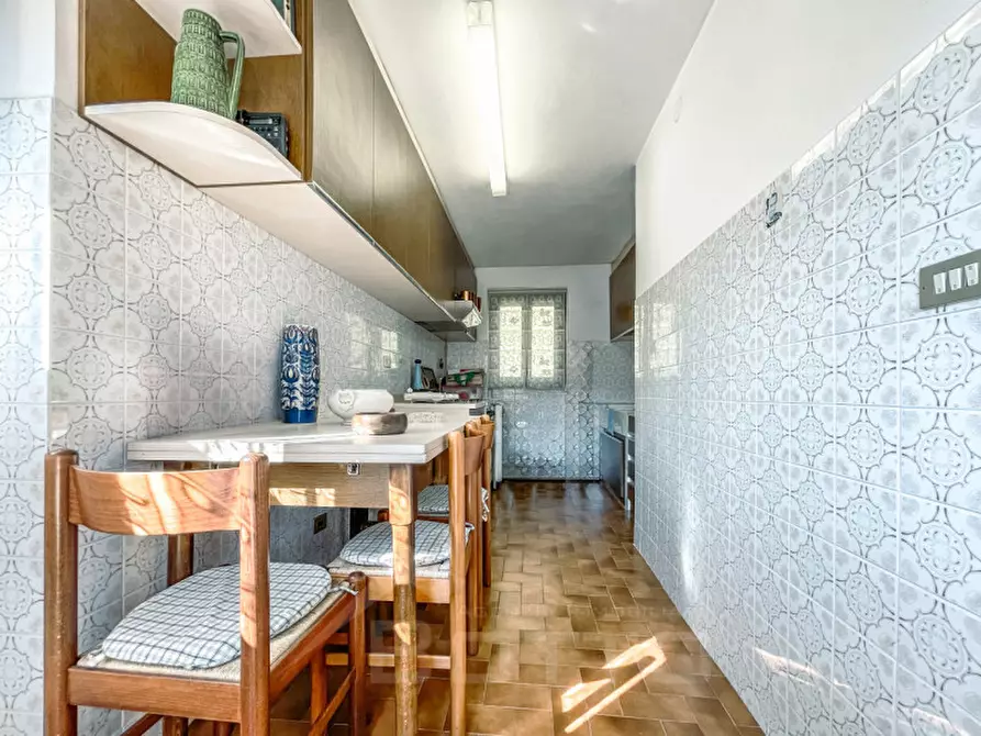 Immagine 26 di Villa in vendita  in Via Lago 44 a Nonio