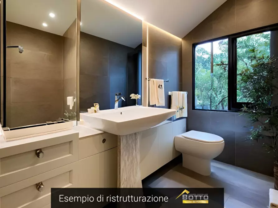 Immagine 33 di Villa in vendita  in Via Lago 44 a Nonio