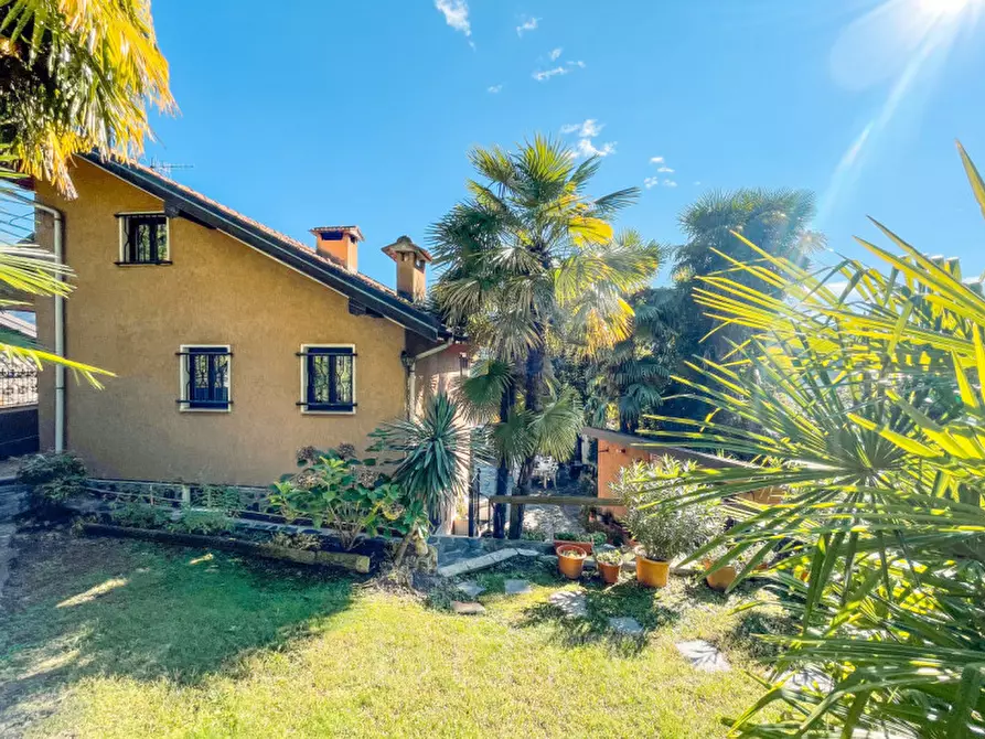 Immagine 51 di Villa in vendita  in Via Lago 44 a Nonio