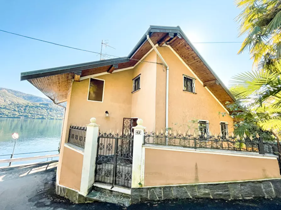 Immagine 53 di Villa in vendita  in Via Lago 44 a Nonio