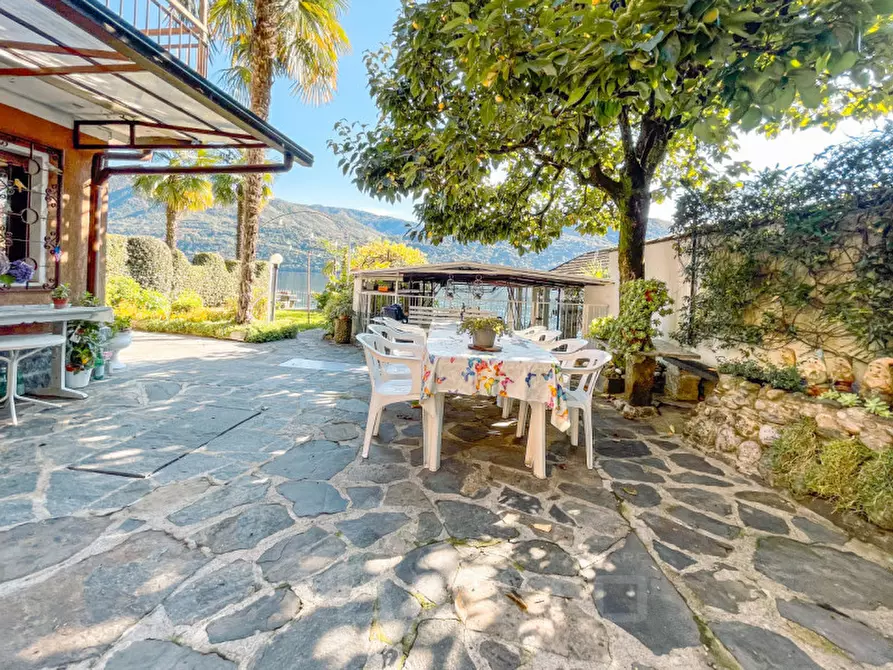 Immagine 57 di Villa in vendita  in Via Lago 44 a Nonio