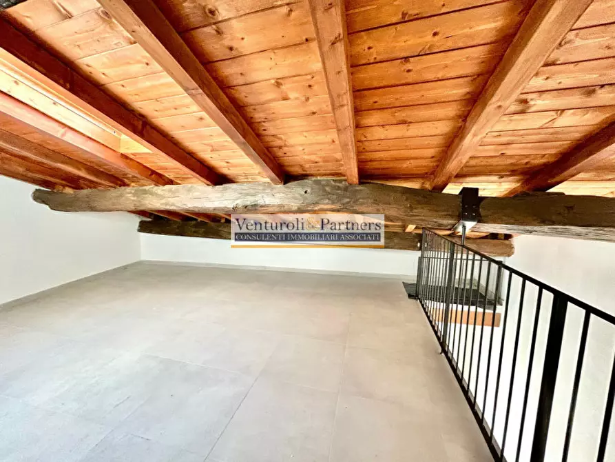 Immagine 6 di Appartamento in vendita  in Via Trento a Toscolano-Maderno