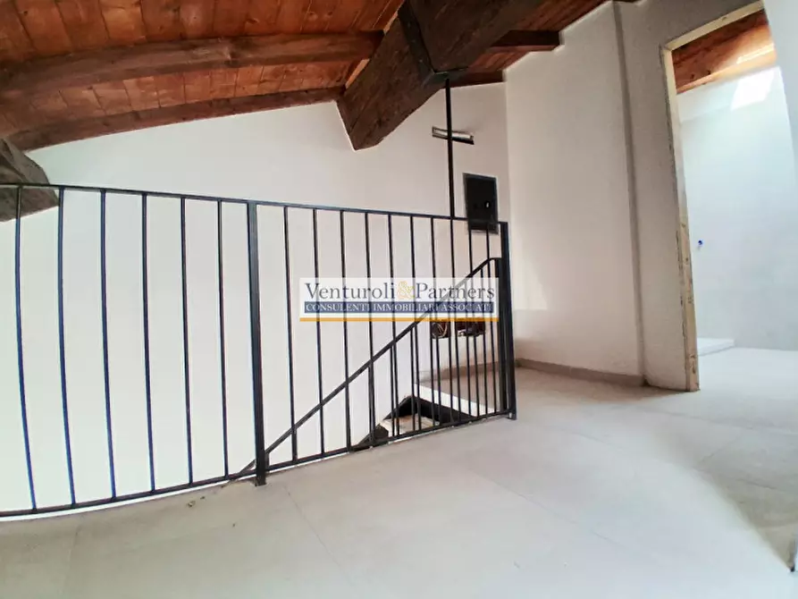 Immagine 6 di Appartamento in vendita  in Via Trento a Toscolano-Maderno