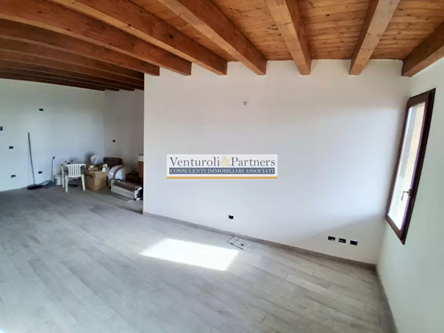 Immagine 13 di Appartamento in vendita  in Via Trento a Toscolano-Maderno